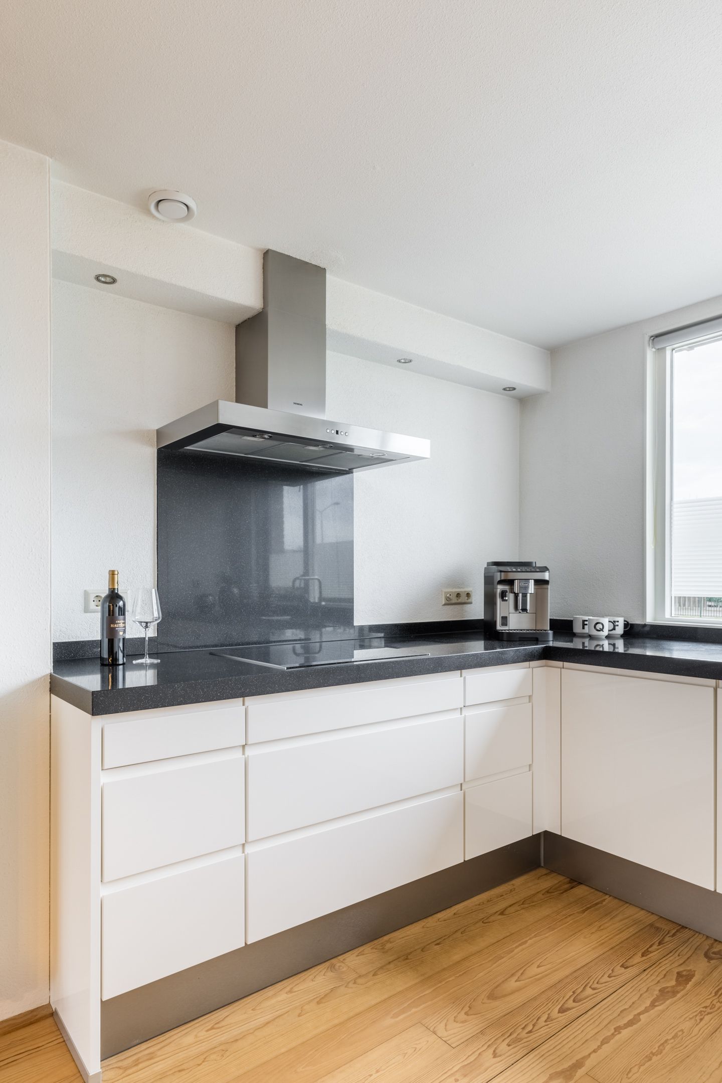 Foto 15 van Eline Vereplantsoen 49