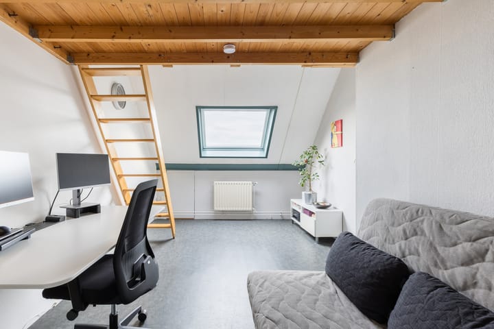 Foto 28 van Eline Vereplantsoen 49