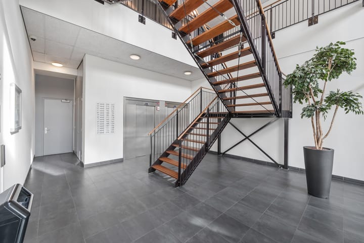 Foto 12 van Simon Carmiggelthof 204