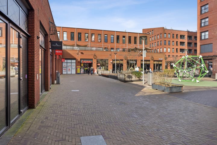 Foto 34 van Simon Carmiggelthof 204