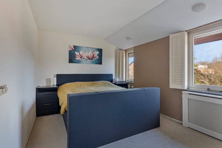 Photo 21 of Zuiderparklaan 8