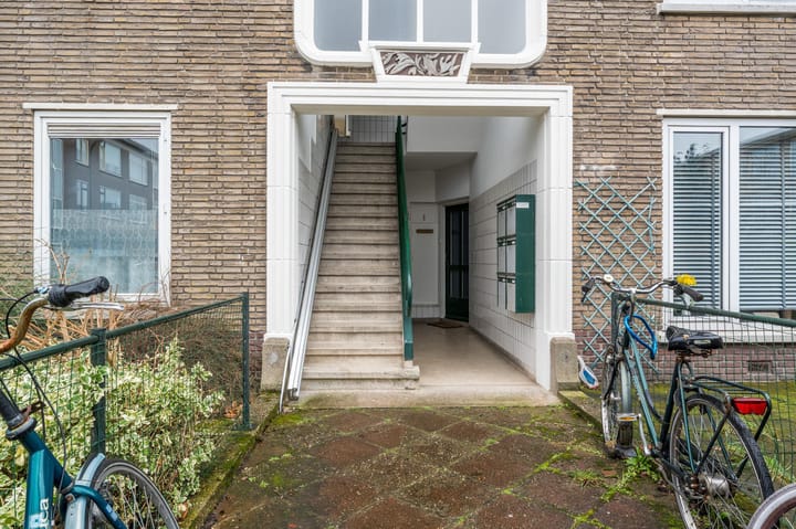 Foto 7 van Lopikplein 3