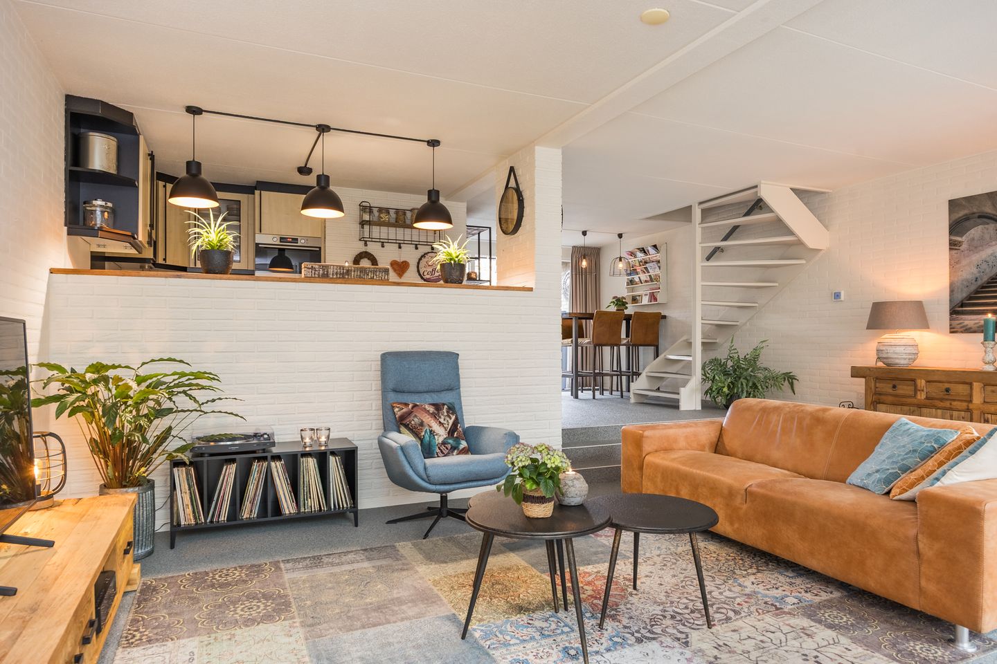 Foto 10 van Weerdslag 16