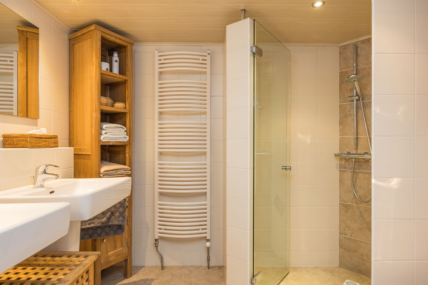 Foto 25 van Weerdslag 16