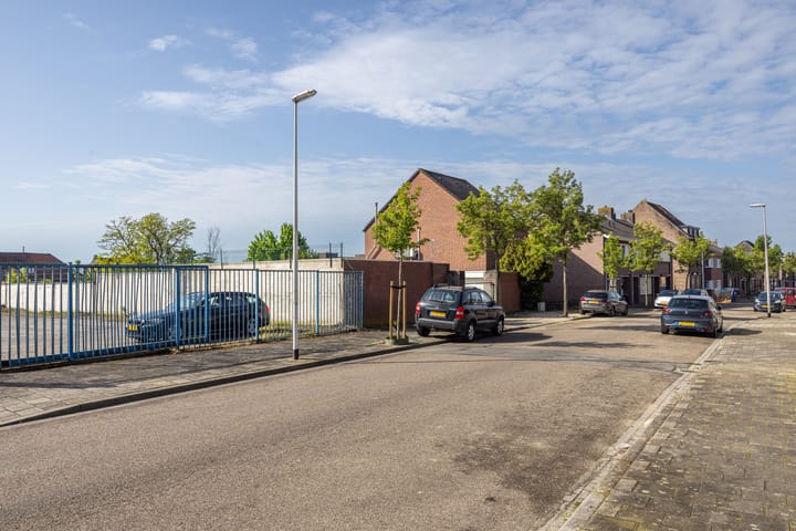 Foto 4 van Weustenraedtstraat 75