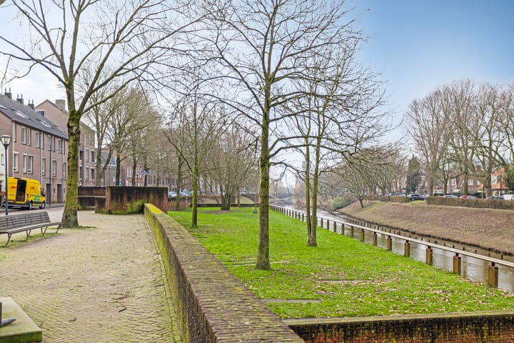 Foto 32 van Berewoutstraat 22