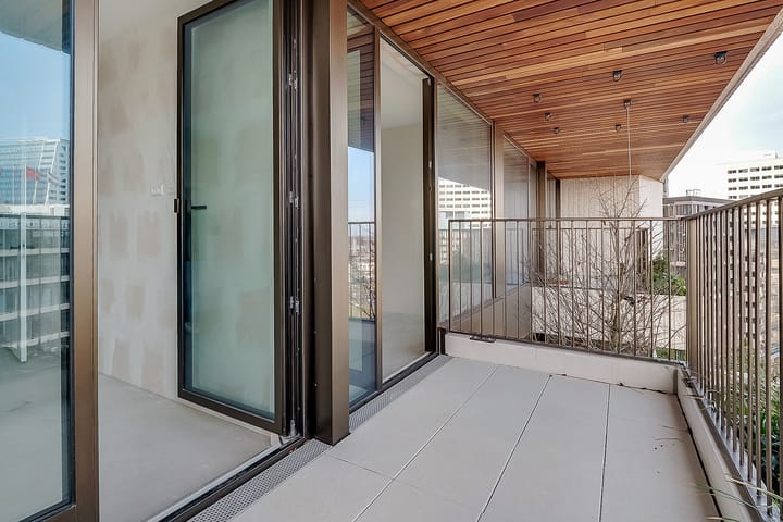 Foto 18 van Hoola van Nootenstraat 259