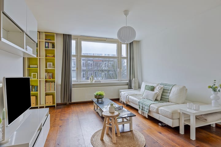 Foto 6 van Uiterwaardenstraat 52-2