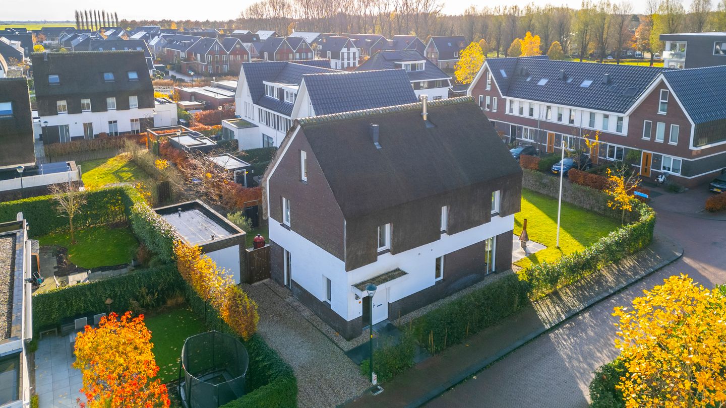 Photo 4 of Erfgooiersdreef 2-A