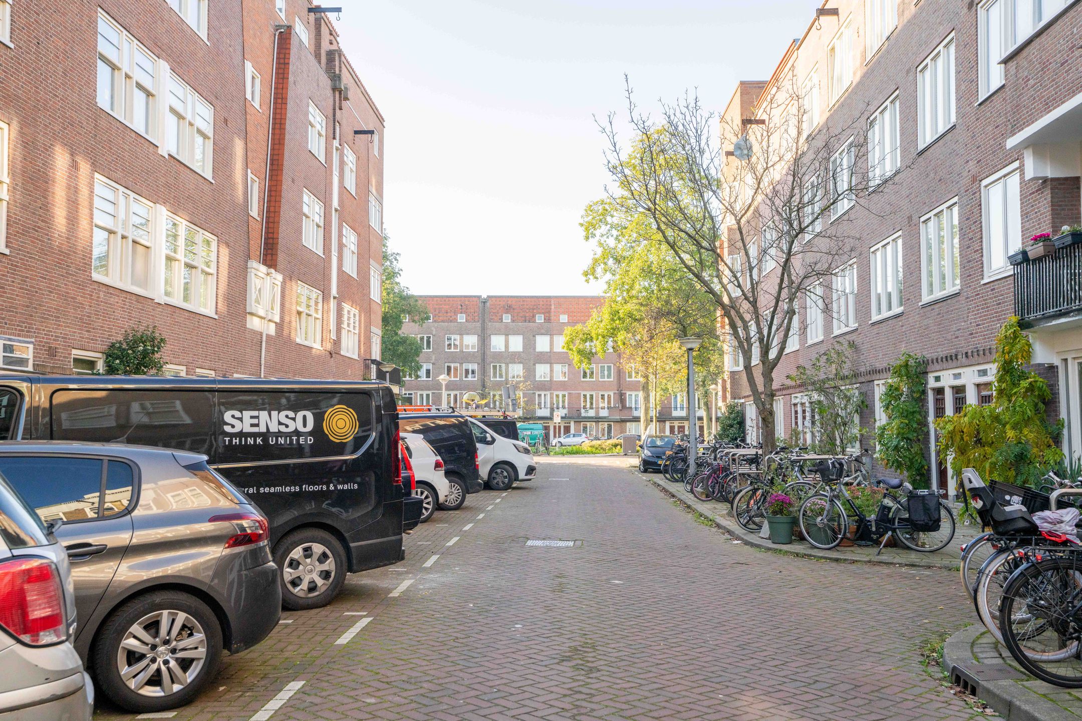 Foto 24 van Filips van Almondestraat 22-3