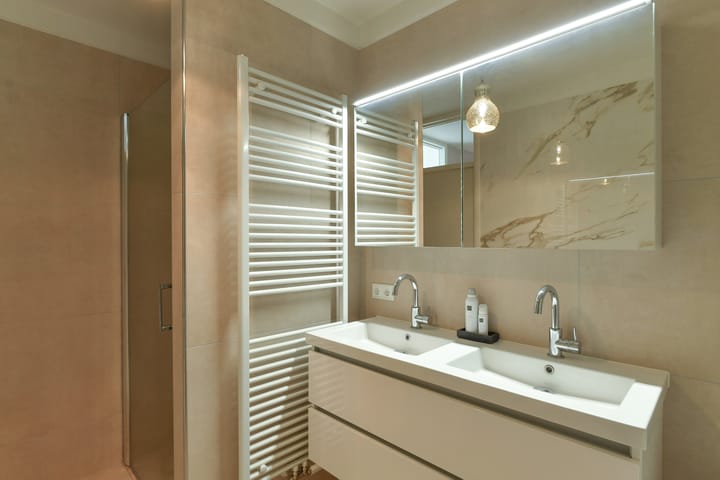 Foto 28 van Jan van Riebeeckweg 19