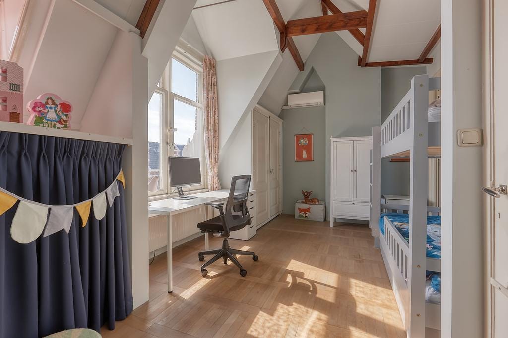 Foto 43 van Banstraat 11