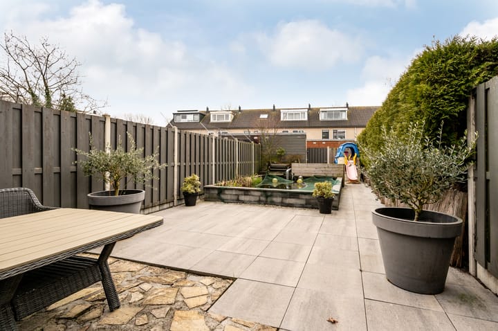 Foto 28 van Vosplantsoen 25