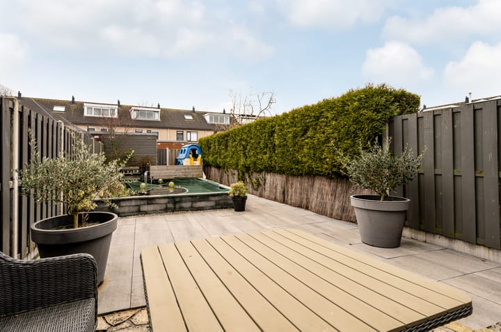 Foto 29 van Vosplantsoen 25