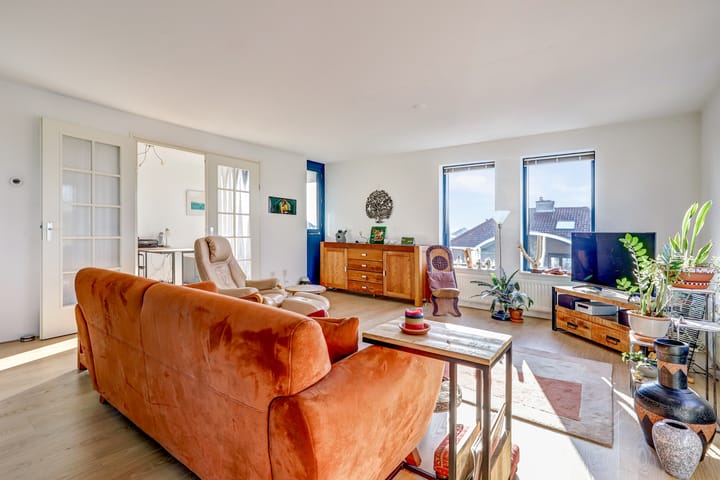 Foto 2 van Romulus 78