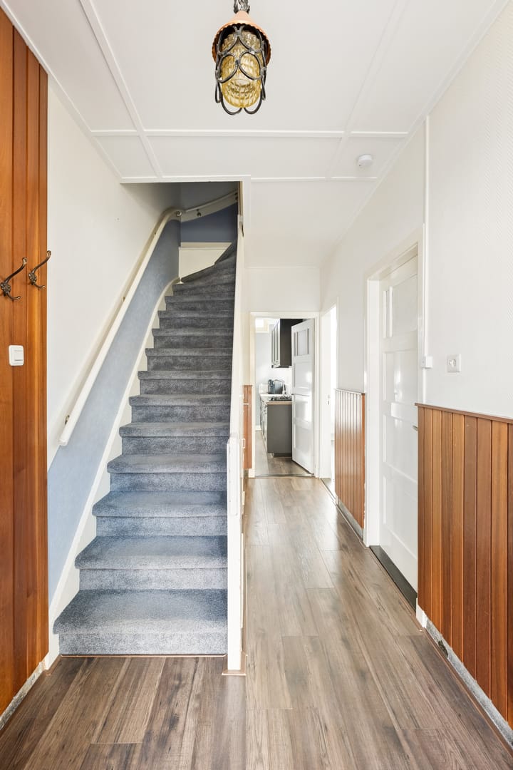 Photo 6 of Ferdinand Bollaan 8