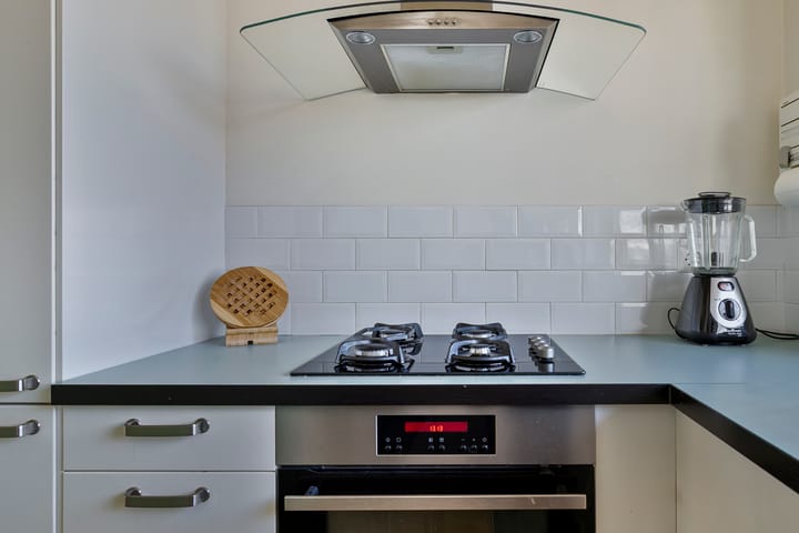 Photo 14 of Antony Moddermanstraat 158