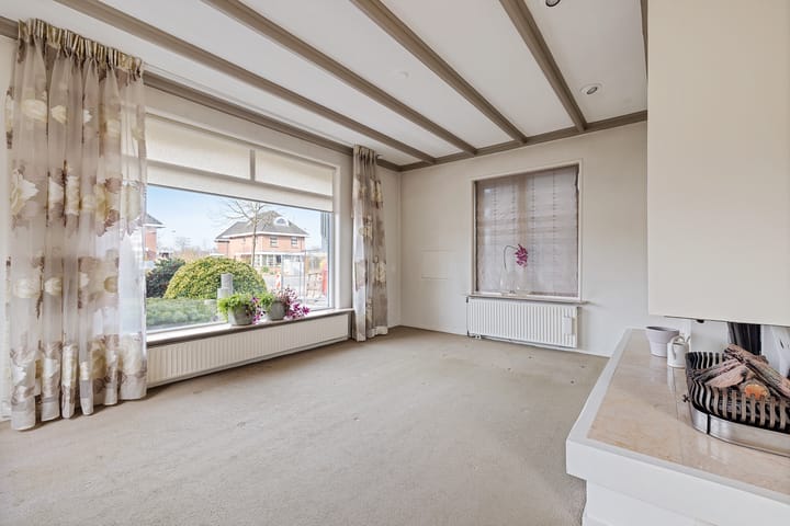 Foto 4 van Mr. P.J. Troelstraweg 140