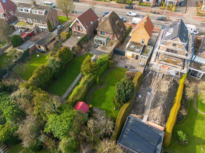 Foto 36 van Mr. P.J. Troelstraweg 140