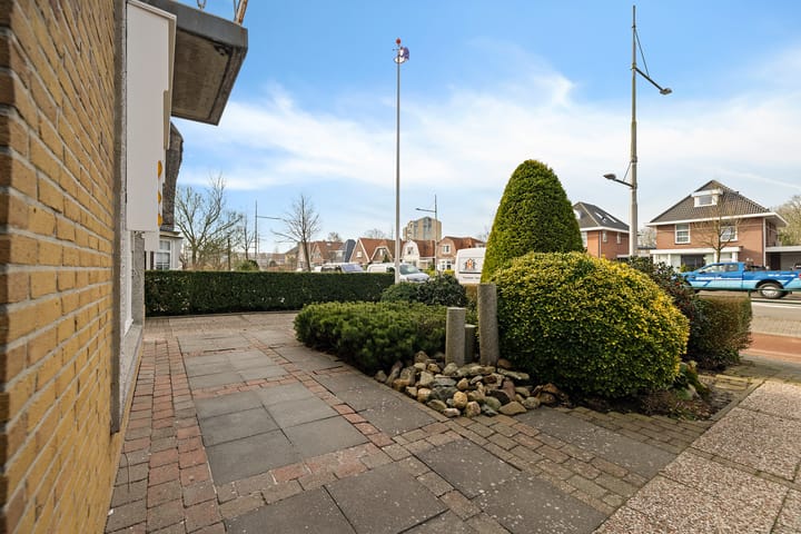 Foto 46 van Mr. P.J. Troelstraweg 140