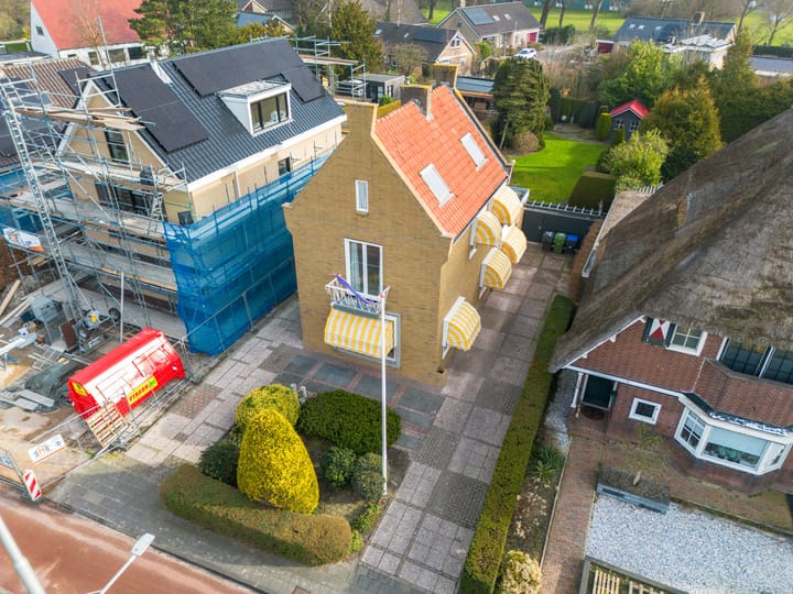 Foto 50 van Mr. P.J. Troelstraweg 140