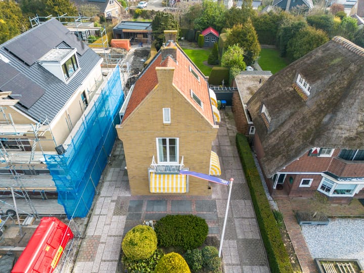 Foto 51 van Mr. P.J. Troelstraweg 140