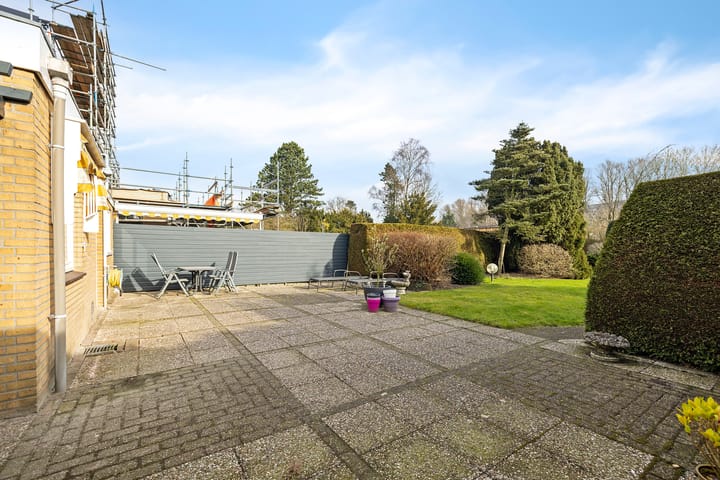 Foto 15 van Mr. P.J. Troelstraweg 140