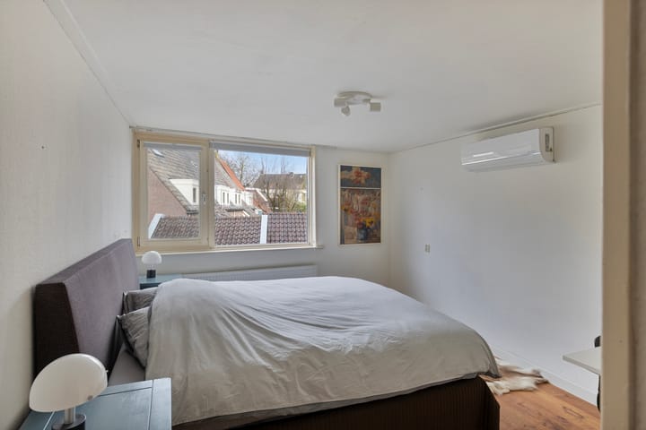 Foto 23 van Kloosterstraat 48