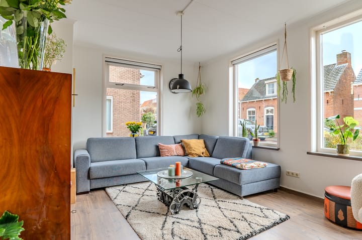 Foto 17 van Julianastraat 18