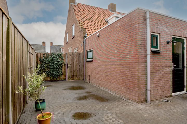 Foto 30 van Julianastraat 18