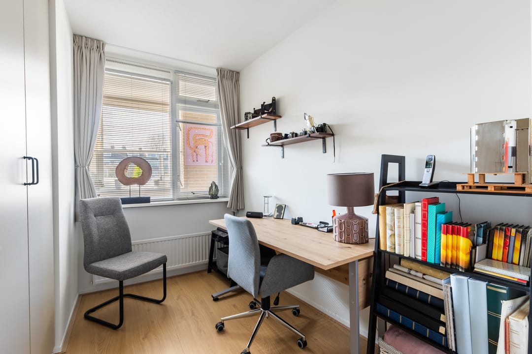 Foto 17 van van Weedestraat 223-B