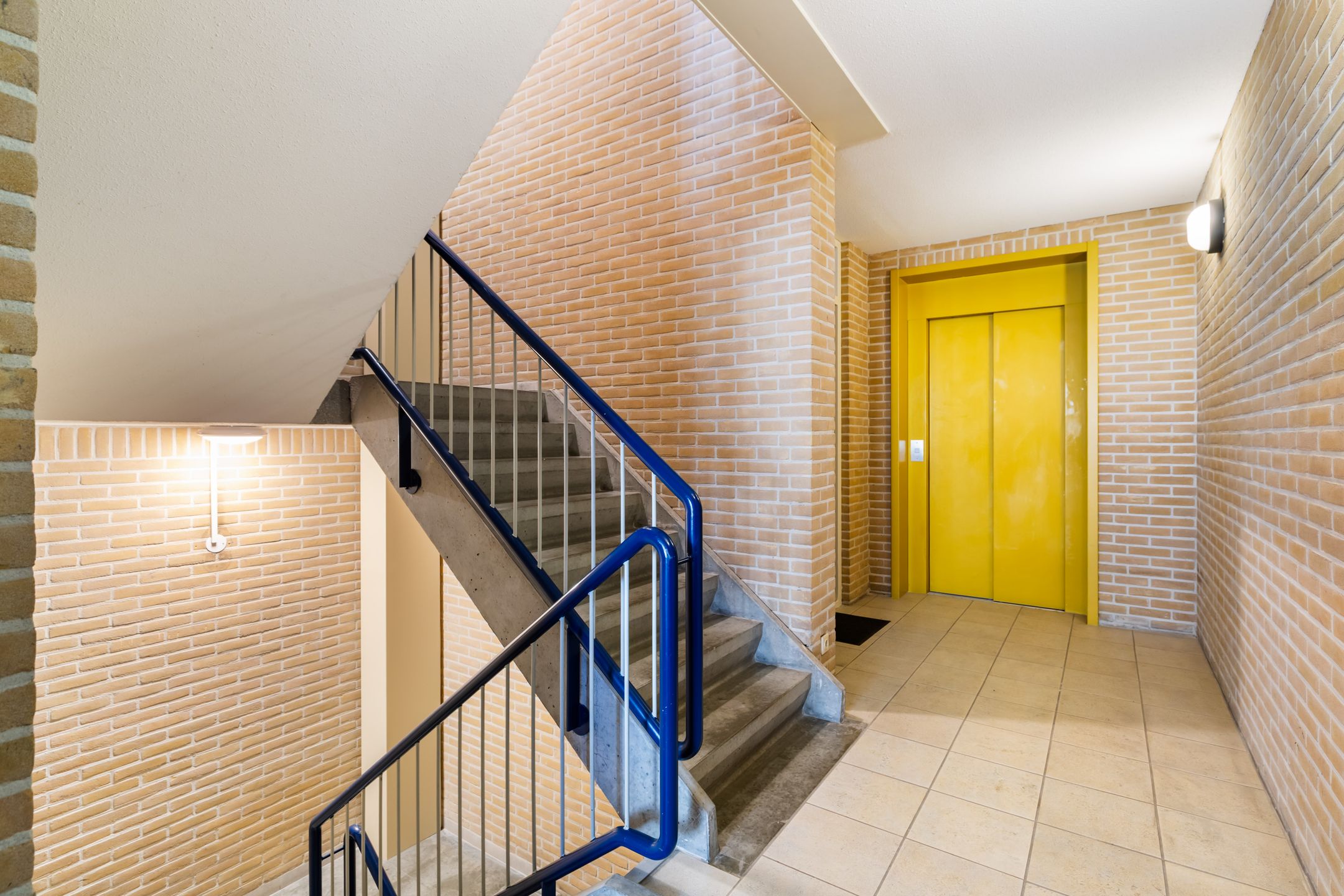 Foto 24 van van Weedestraat 223-B