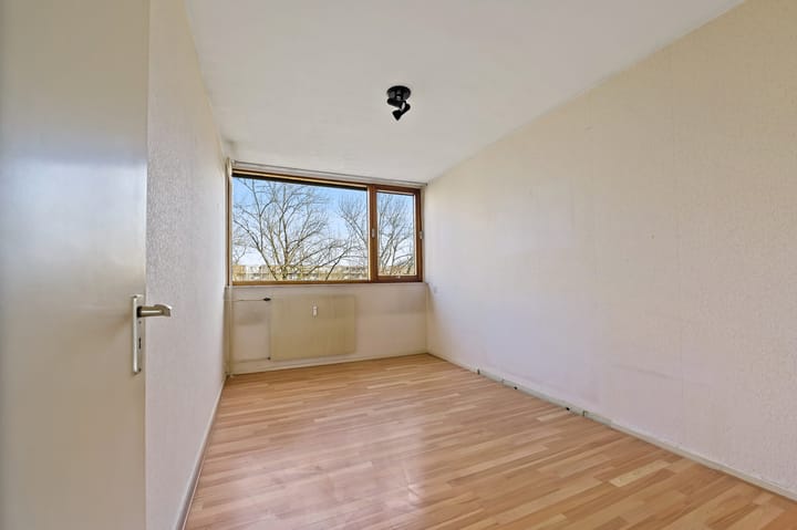 Photo 22 of Roland Holstlaan 1006