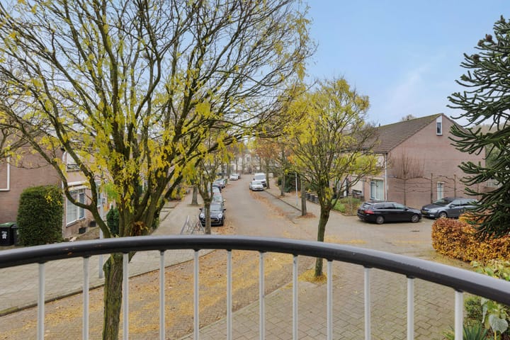 Photo 36 of Auvergnelaan 41