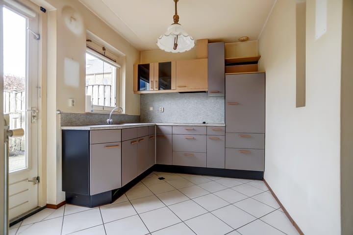 Foto 3 van Carmelietenstraat-oost 1-M