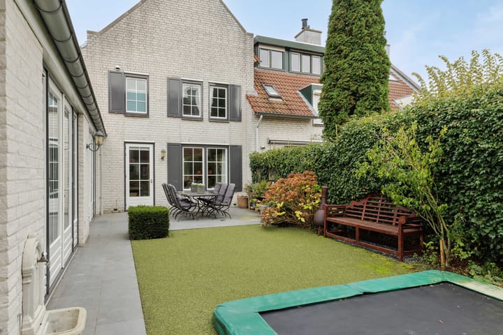 Photo 55 of Auvergnelaan 41