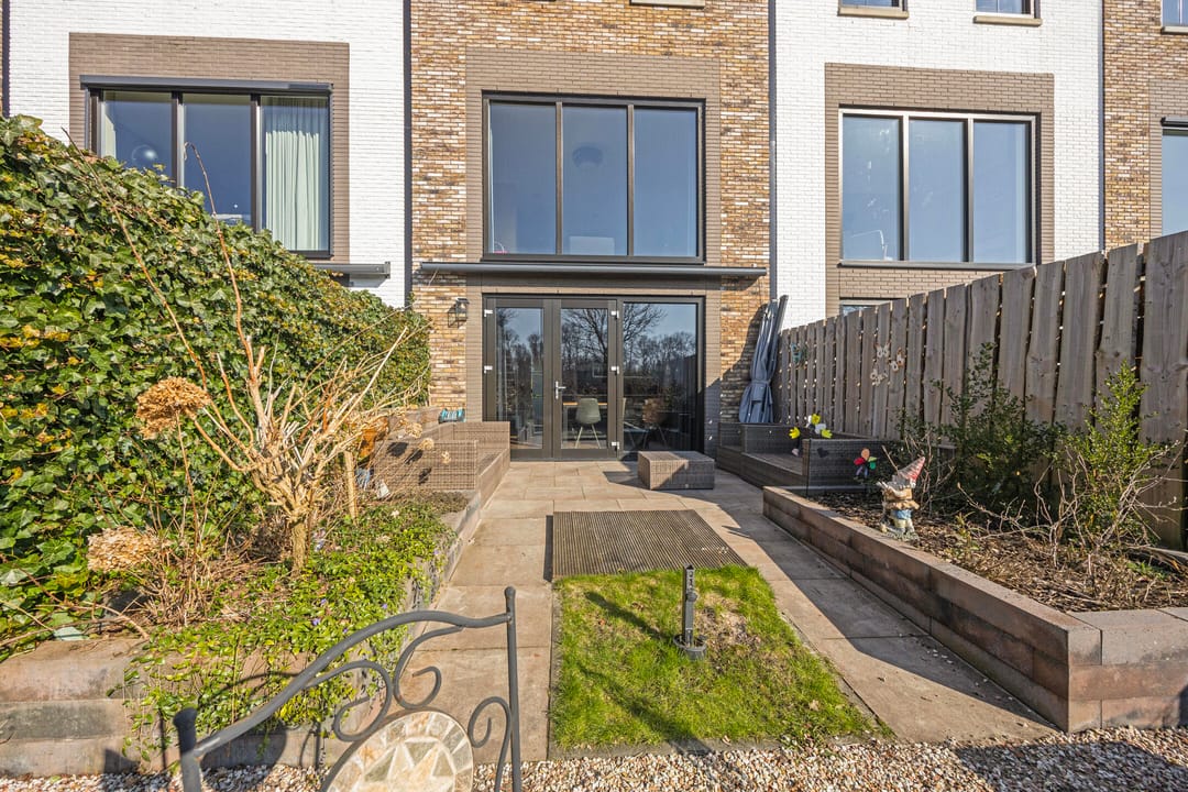 Foto 11 van Hagenstein 124