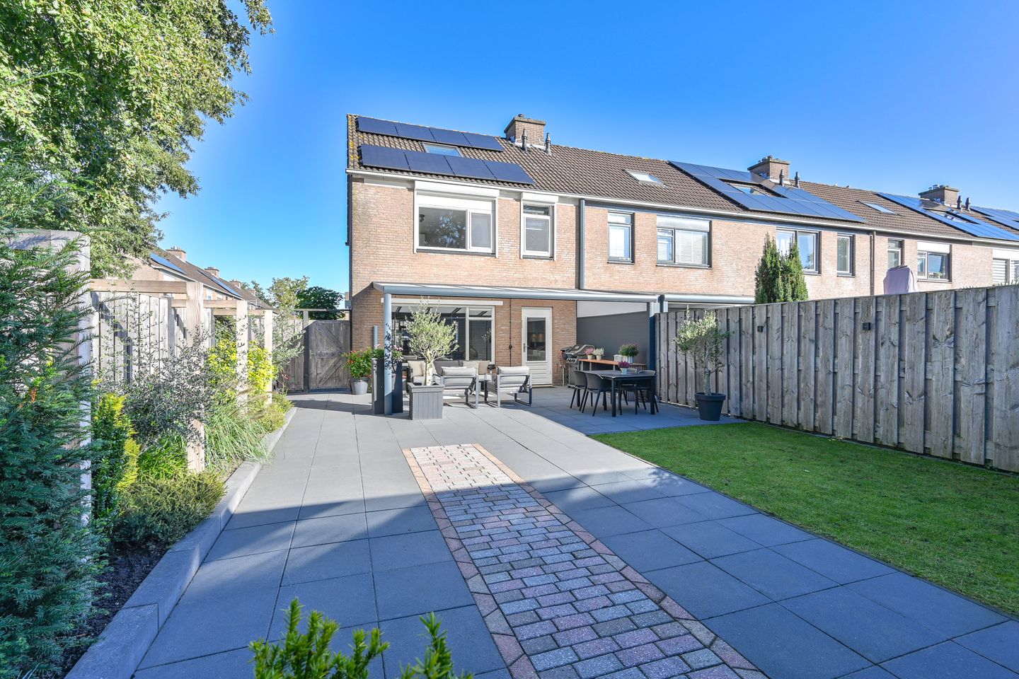 Foto 1 van Slechtvalk 41