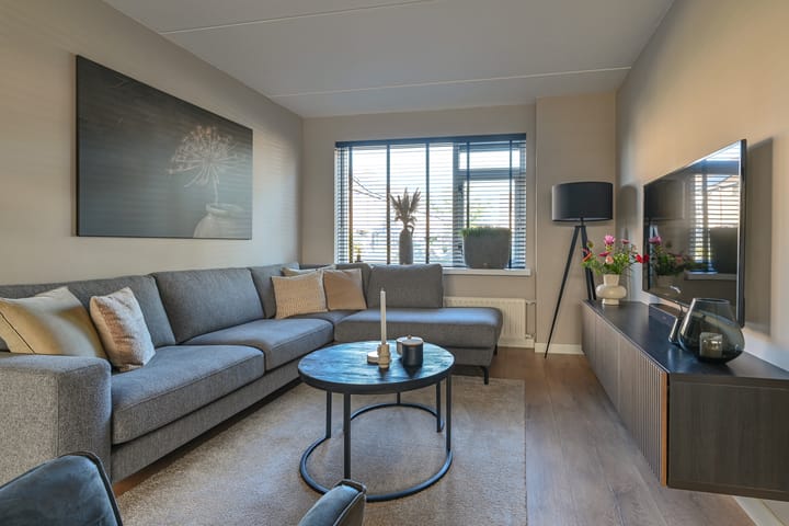 Foto 11 van Slechtvalk 41