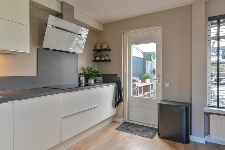 Foto 25 van Slechtvalk 41