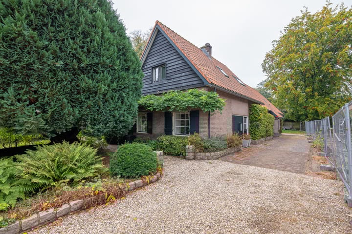 Foto 1 van Molenweg 10-A