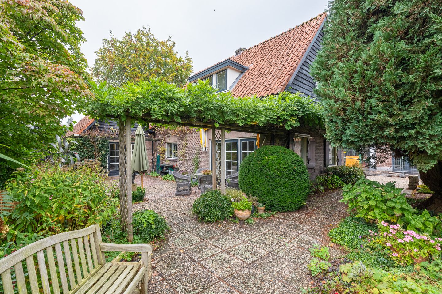 Foto 50 van Molenweg 10-A