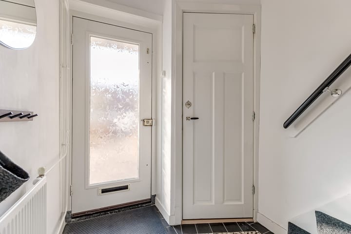 Photo 5 of Trompstraat 29