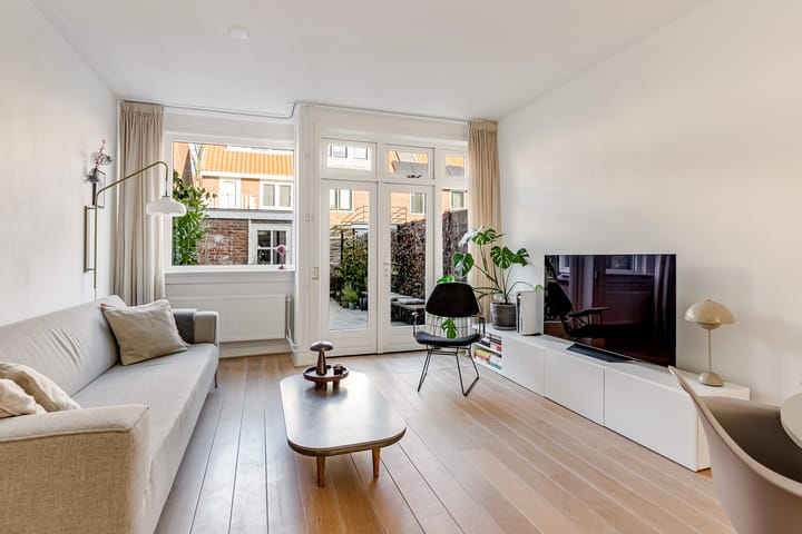 Photo 13 of Trompstraat 29