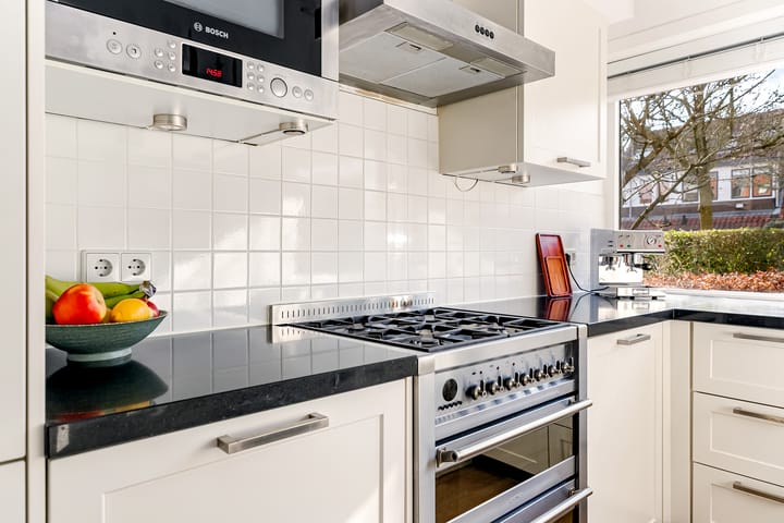 Photo 19 of Trompstraat 29