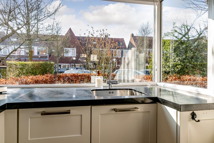 Photo 21 of Trompstraat 29