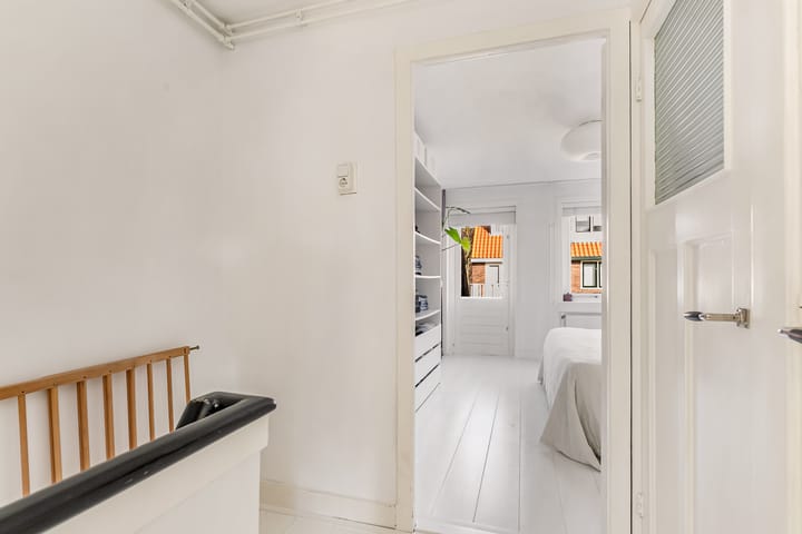 Photo 25 of Trompstraat 29