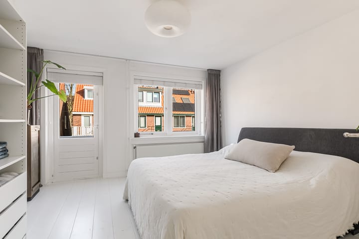 Photo 26 of Trompstraat 29