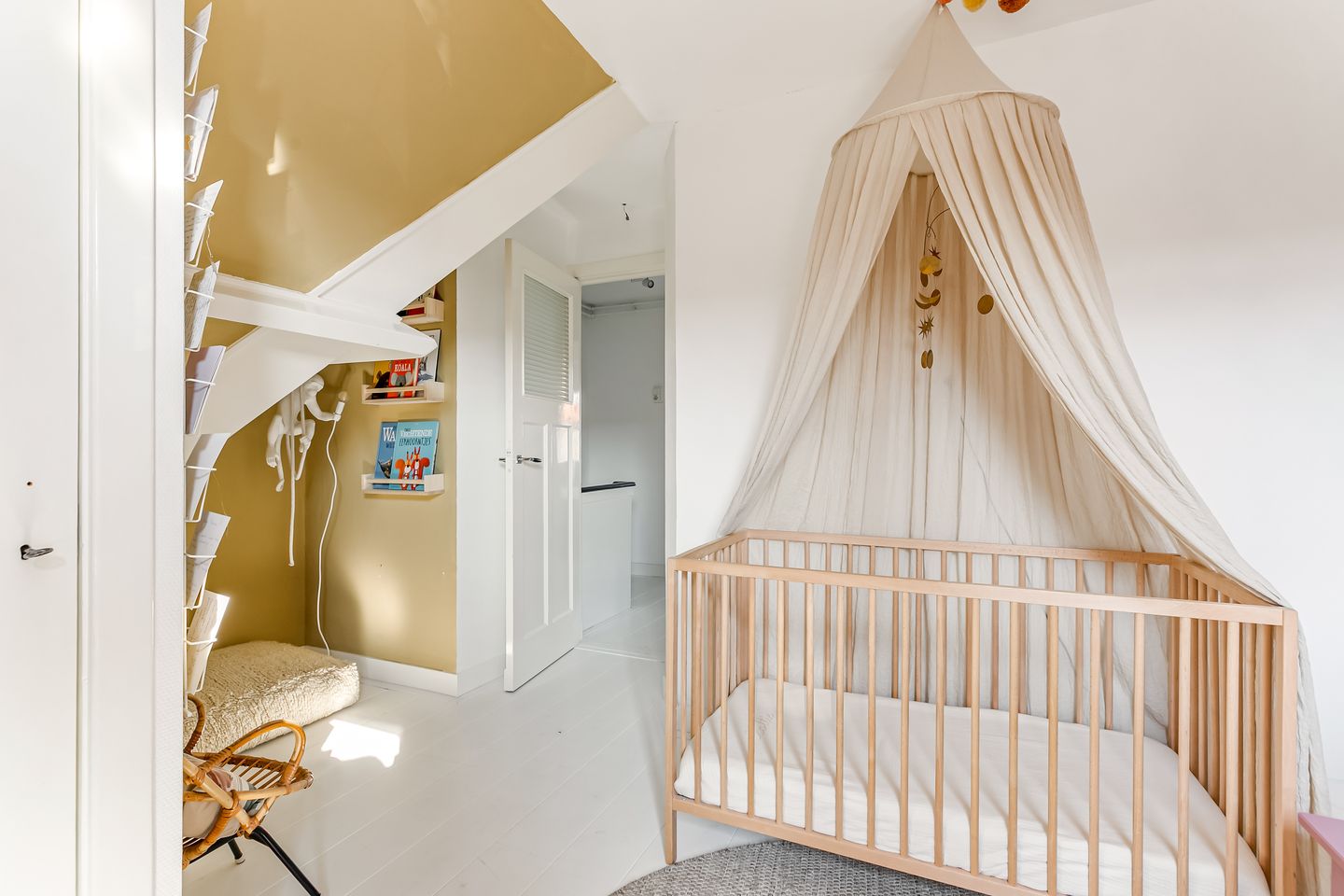 Foto 34 van Trompstraat 29