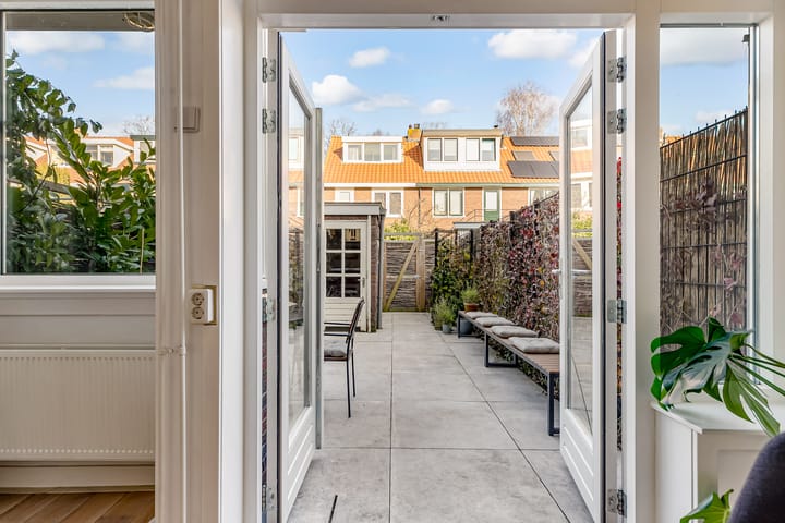 Photo 45 of Trompstraat 29